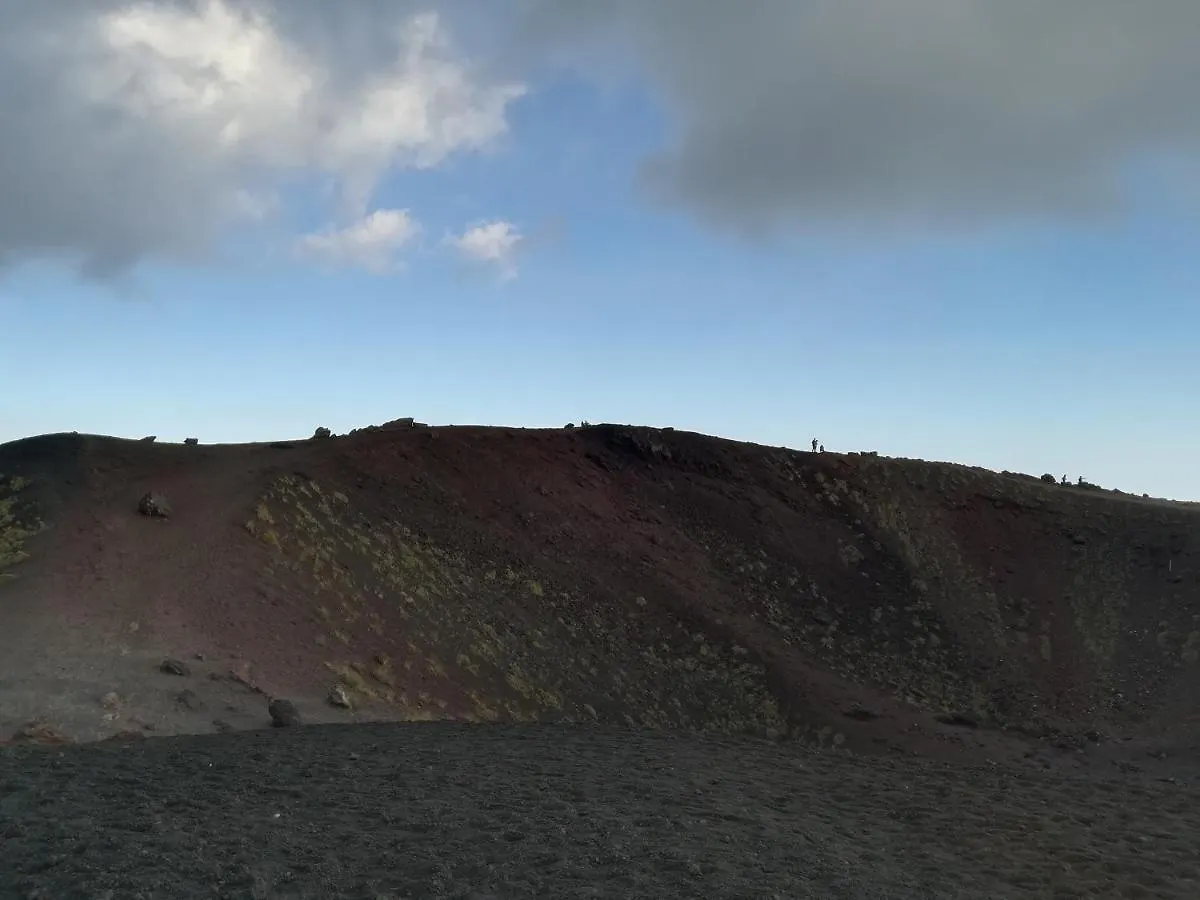 Villa La terra dei ciliegi tra l'Etna e il mare di Taormina Piedimonte Etneo Italia