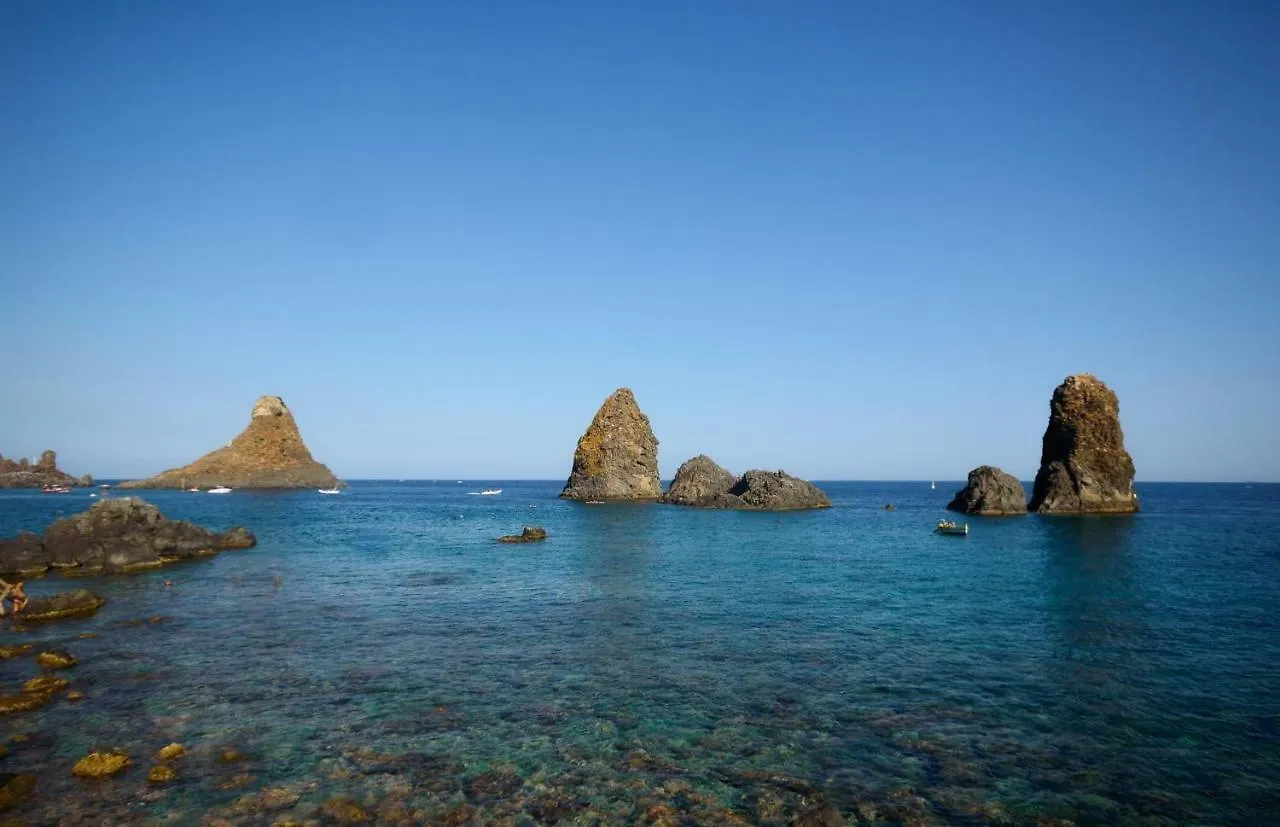 Villa La terra dei ciliegi tra l'Etna e il mare di Taormina Piedimonte Etneo