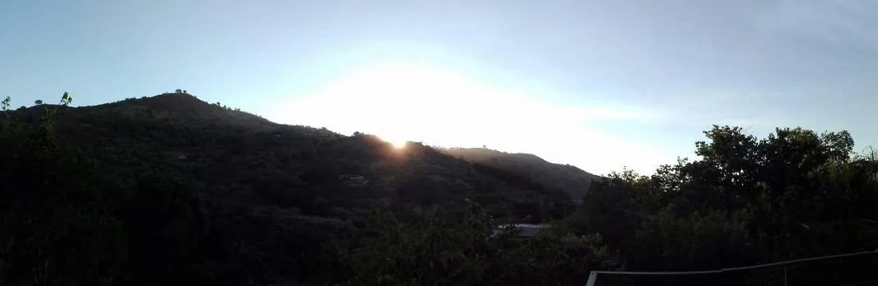 La Terra Dei Ciliegi Tra L'Etna E Il Mare Di Taormina Villa Piedimonte Etneo
